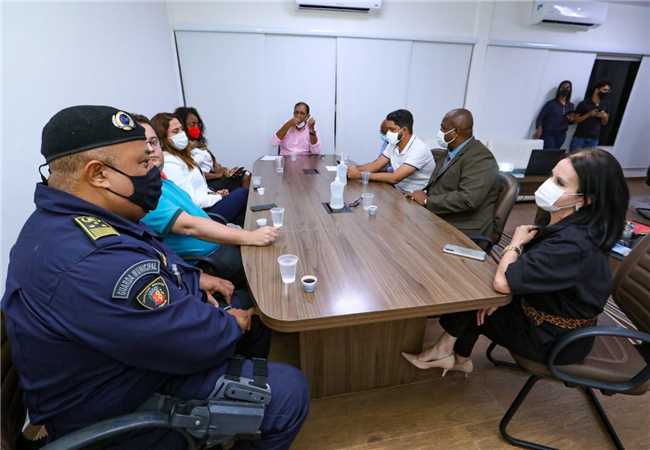 Reunião com Major Denice